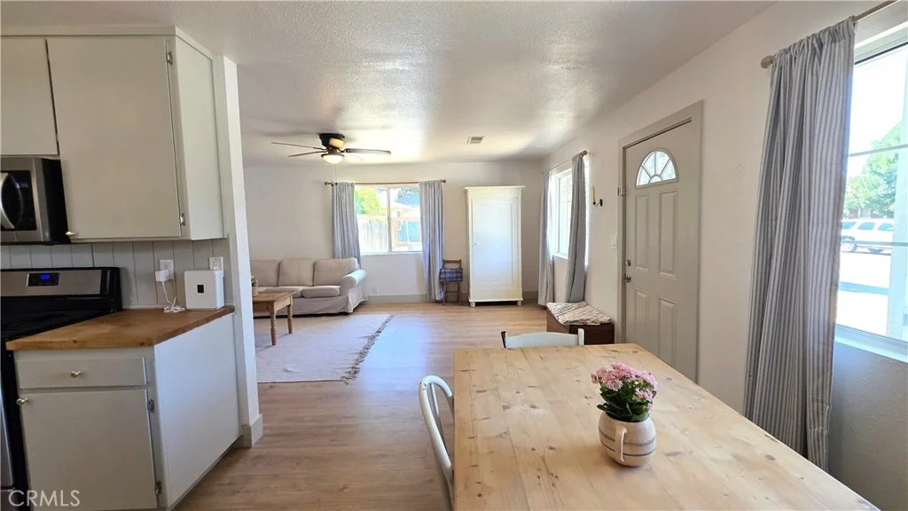 Photo of 439 Scarlet Oak Dr