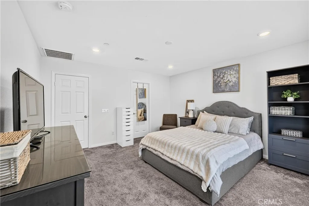 Photo of 2417 Tulip Drive