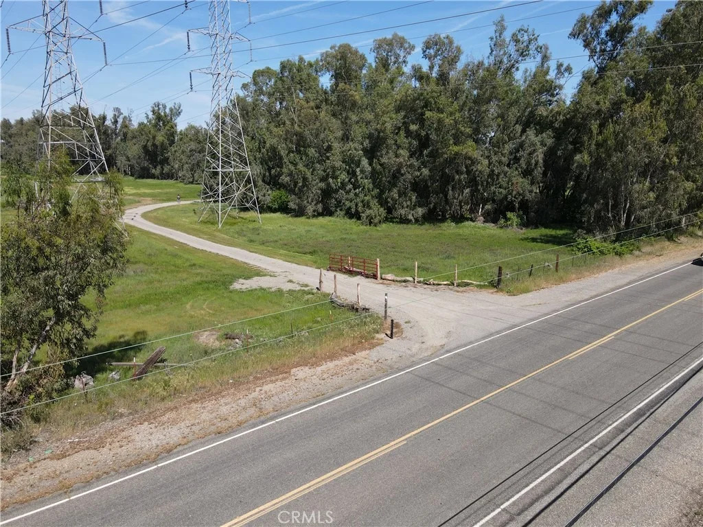Photo of 11 CORNING