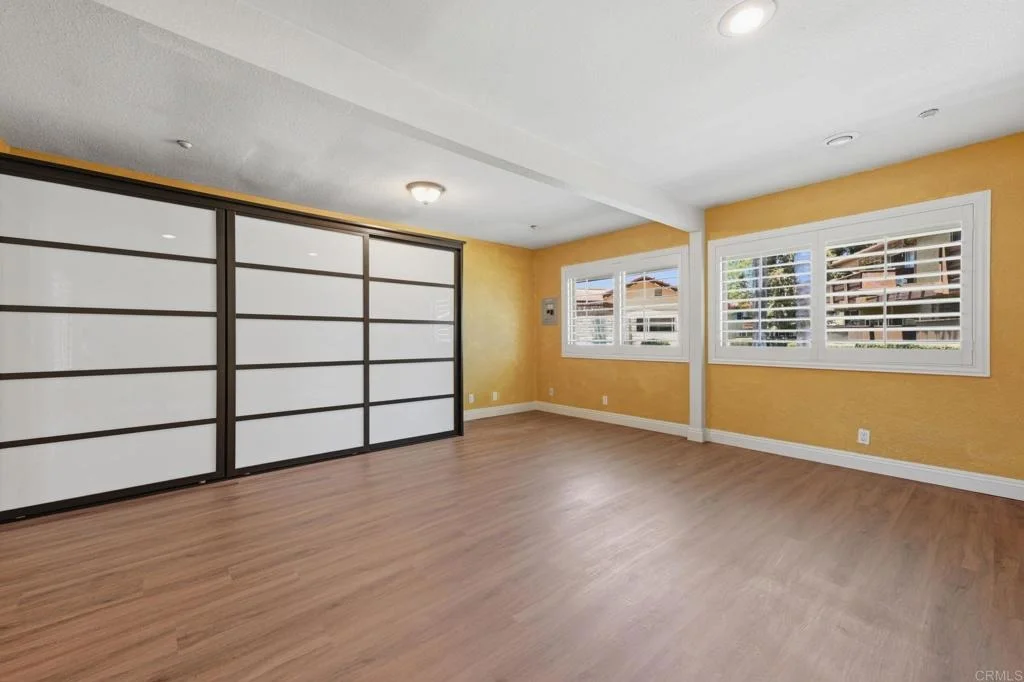 Photo of Unit 89 at 615 Fredricks Avenue