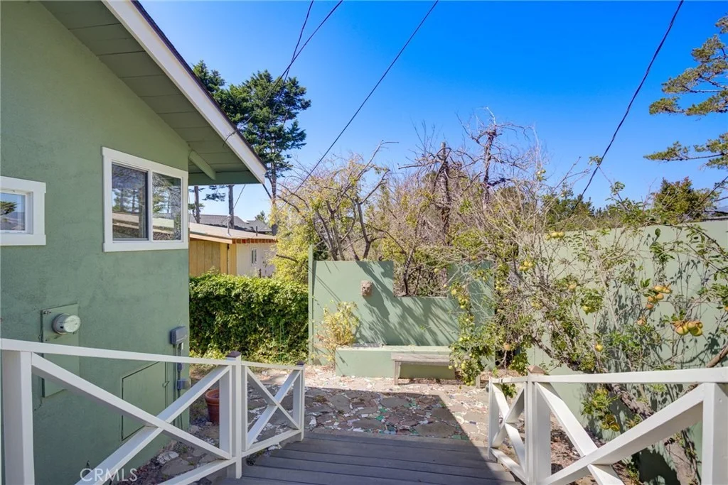 Photo of 2410 Langton