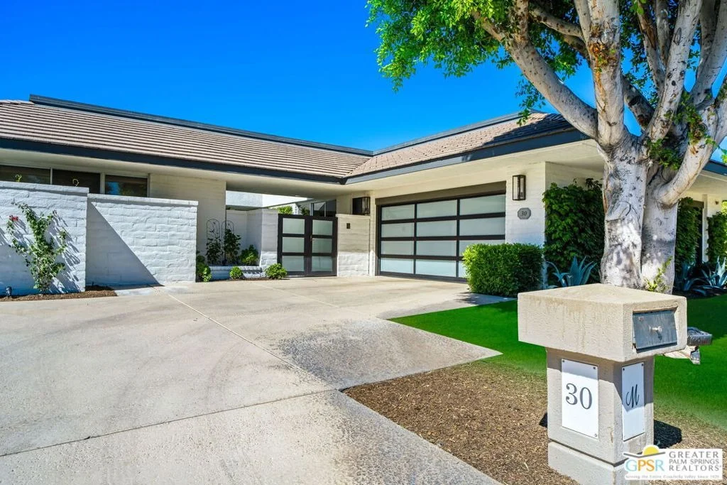 Photo of 30 Mayfair Drive