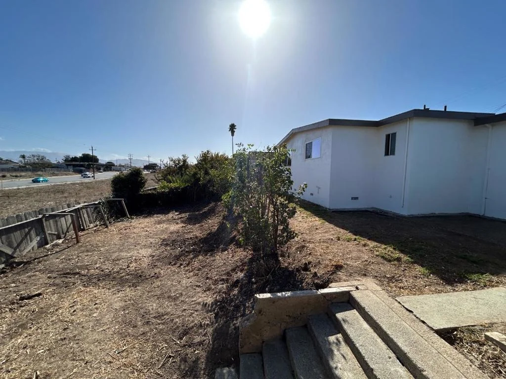 Photo of 1259 Summit Drive