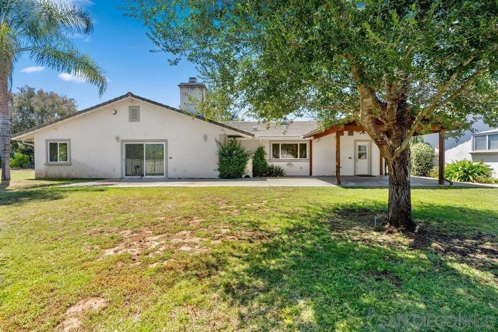 Photo of 411 Leclair