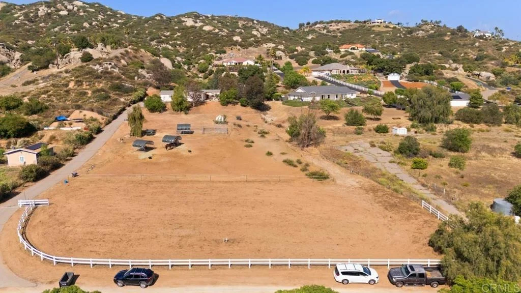 Photo of 18453 Ramona View Dr