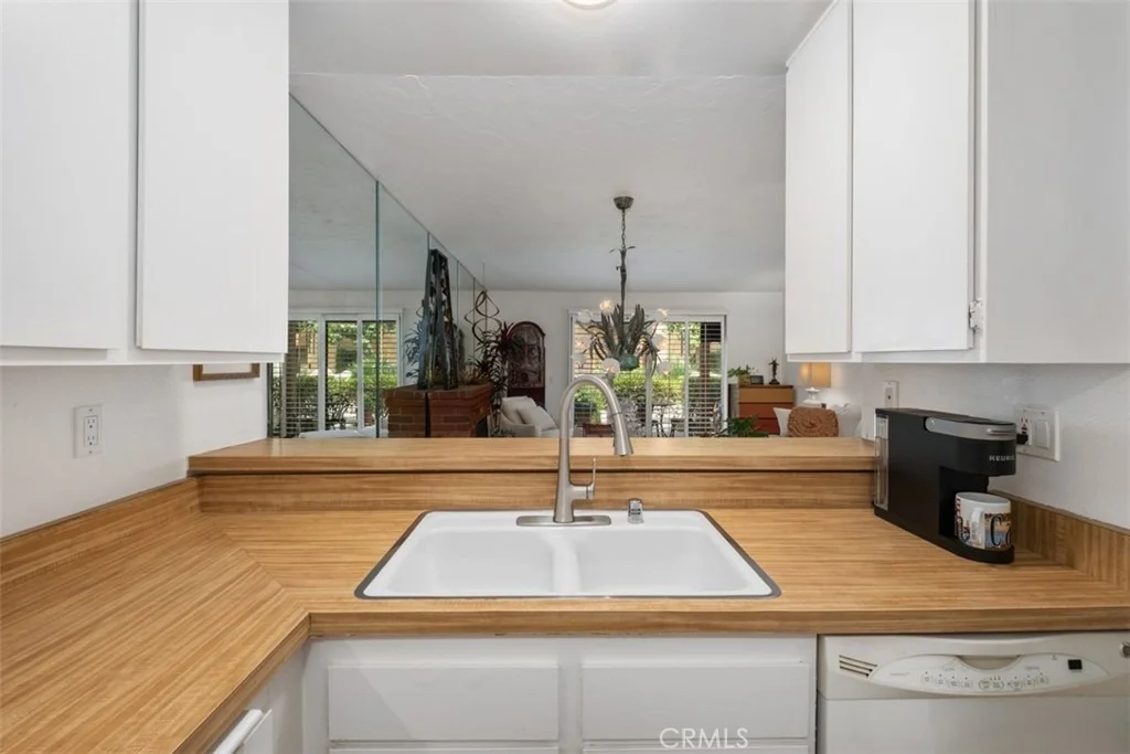 Photo of Unit 342 at 306 Tangelo