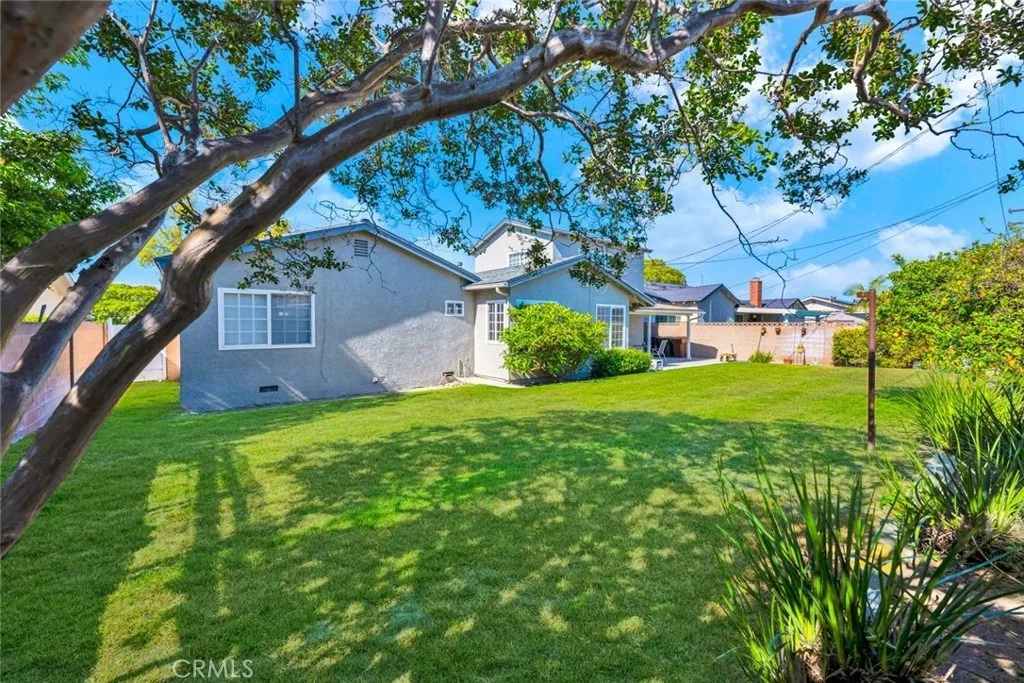 Photo of 3222 W Sunview