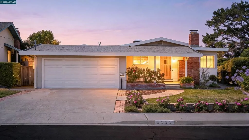 Photo of 2535 Francis Dr