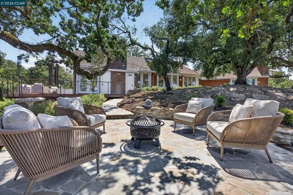 Photo of 10 Diablo Oaks Way