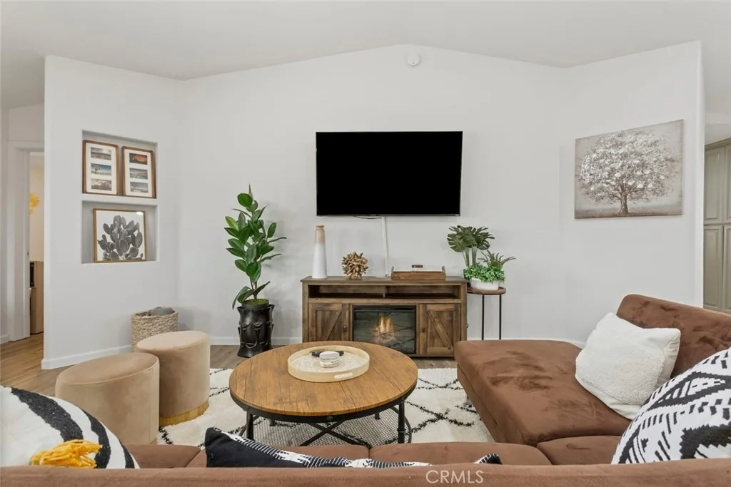 Photo of 62382 Crestview Drive
