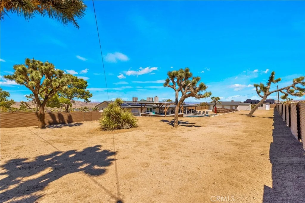 Photo of 60171 Pueblo Trail