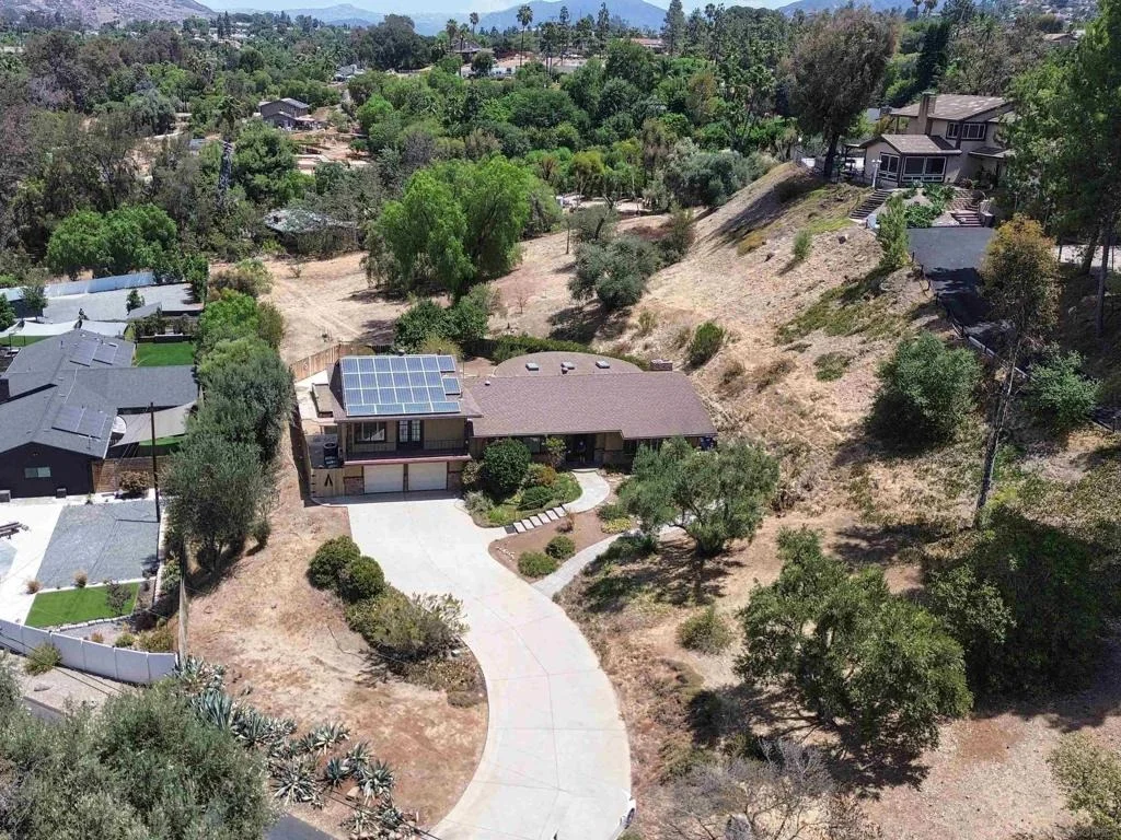 Photo of 625 VAN HORN RD