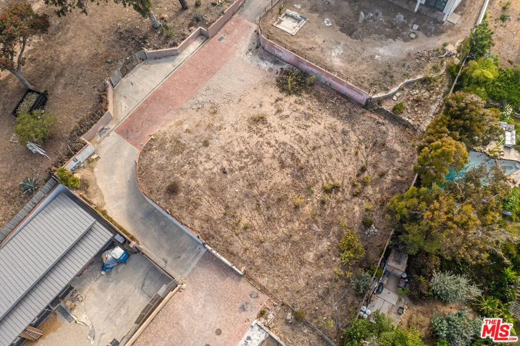 Photo of 6754 Dume Drive