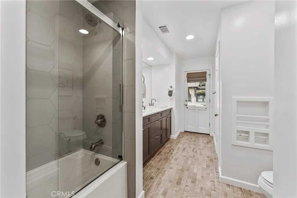 Photo of 12669 Valley View Lane