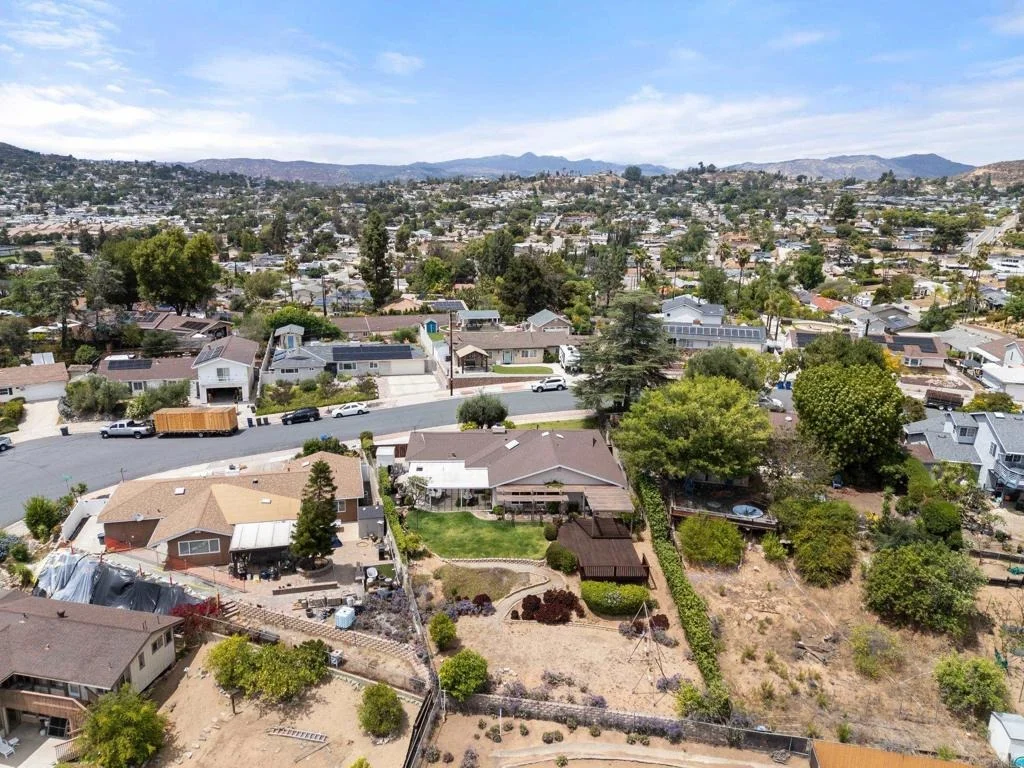 Photo of 1573 Villa Crest Drive
