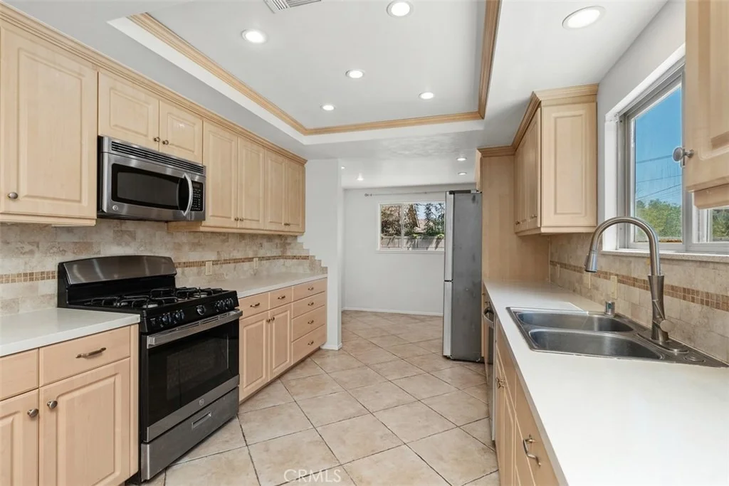 Photo of 21624 Birch Hill