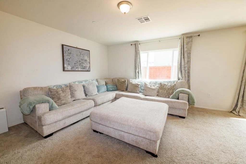 Photo of 2402 Barbara Street