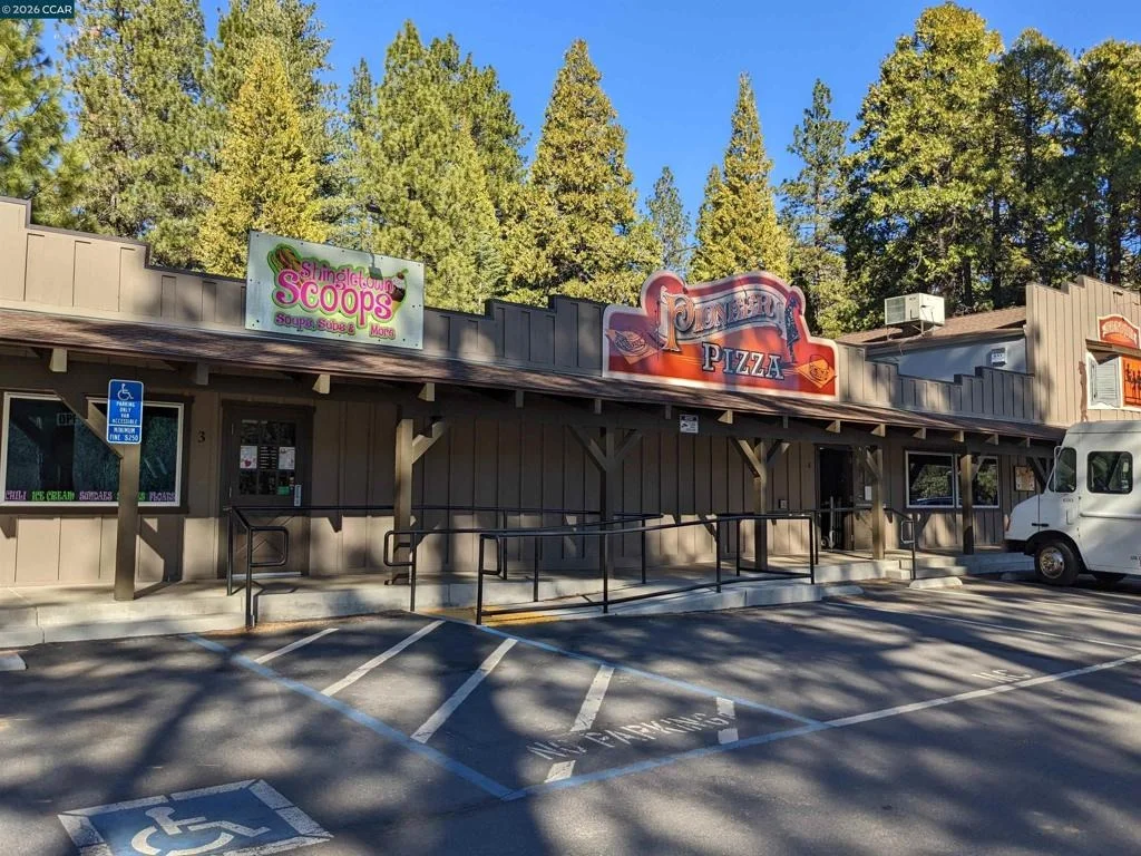 Photo of 31874 State Highway 44