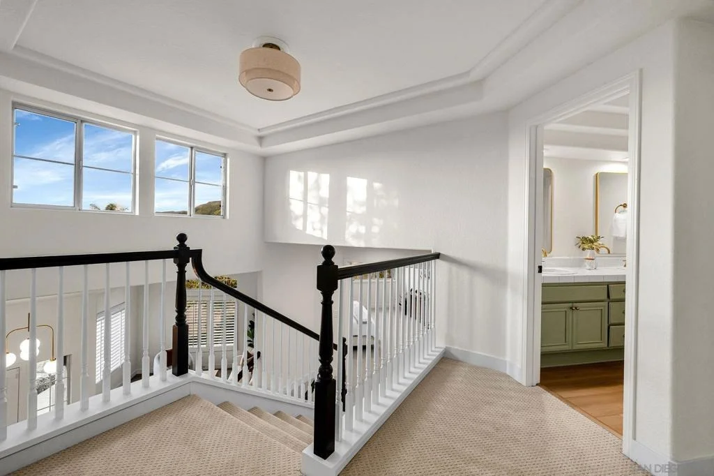 Photo of 1847 Centennial Way