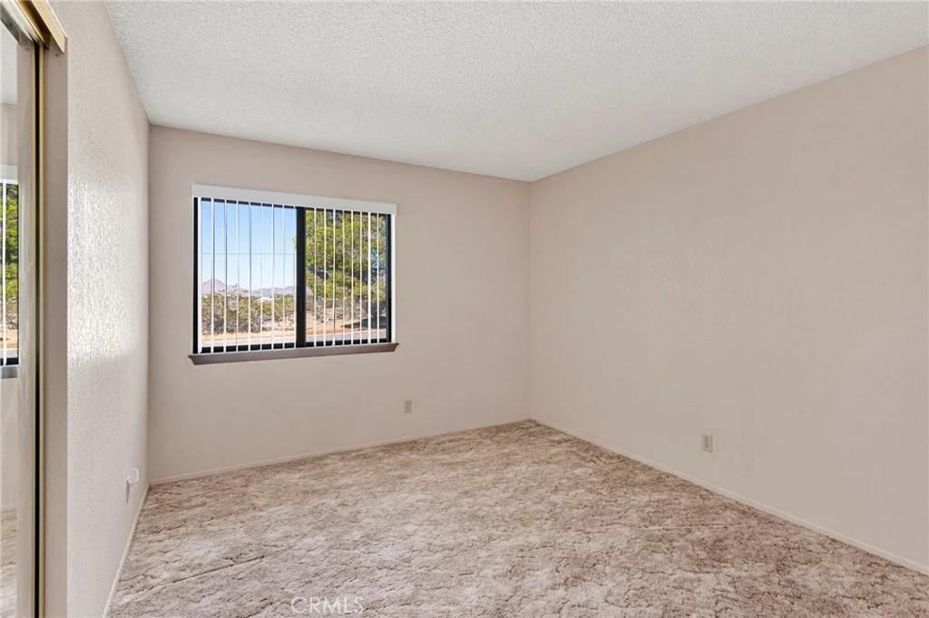 Photo of 16431 Joshua