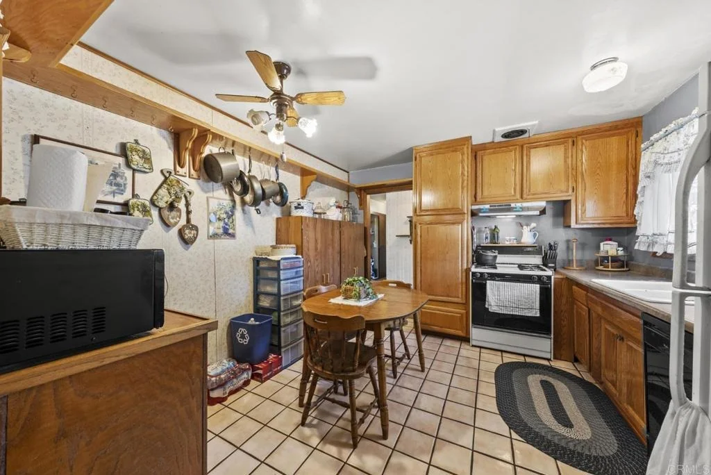 Photo of 9733 Settle Road