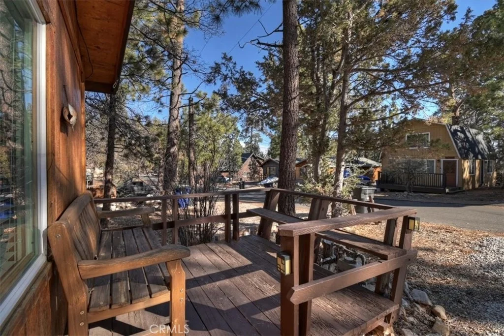 Photo of 676 Pine Lane
