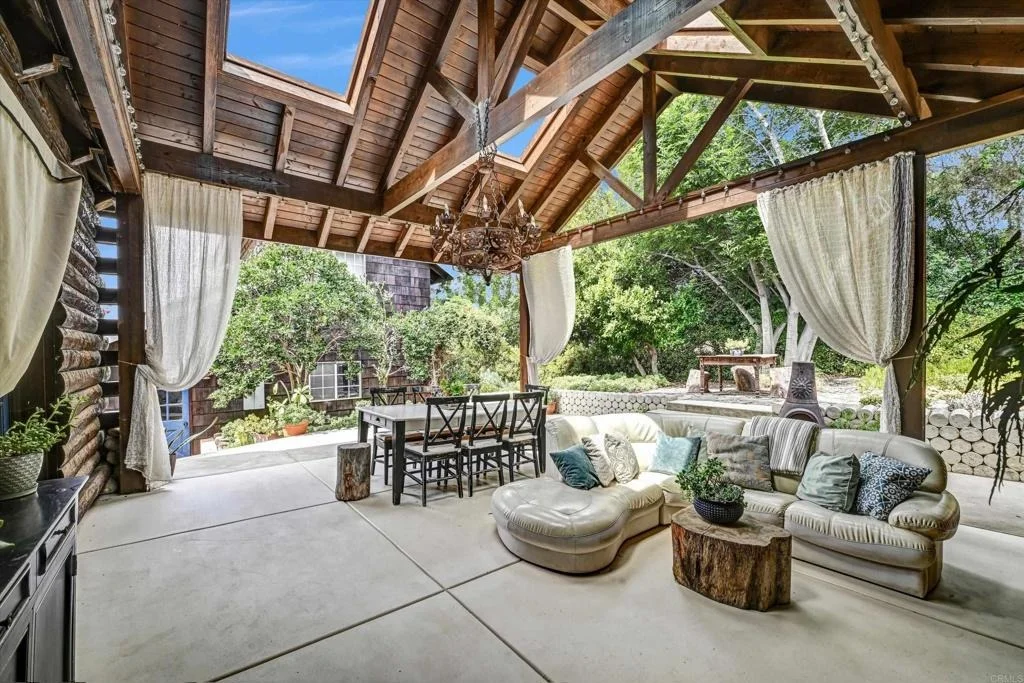 Photo of 3127 Alta Vista Drive