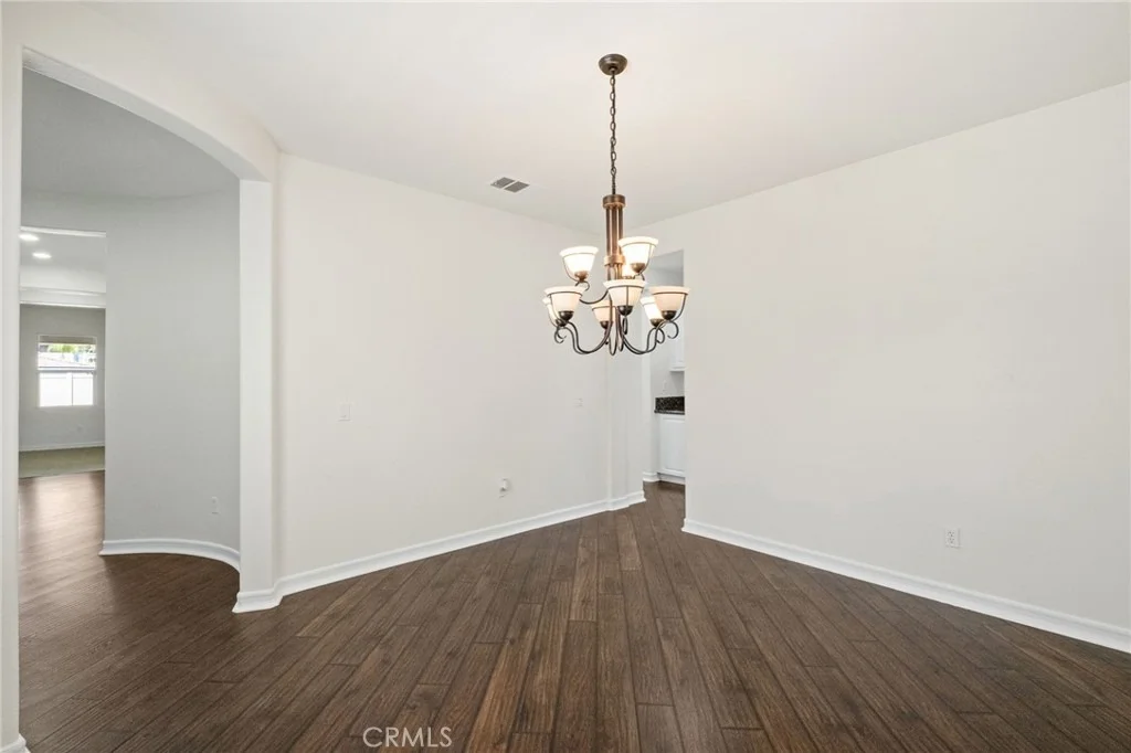 Photo of 356 Tuffa Court