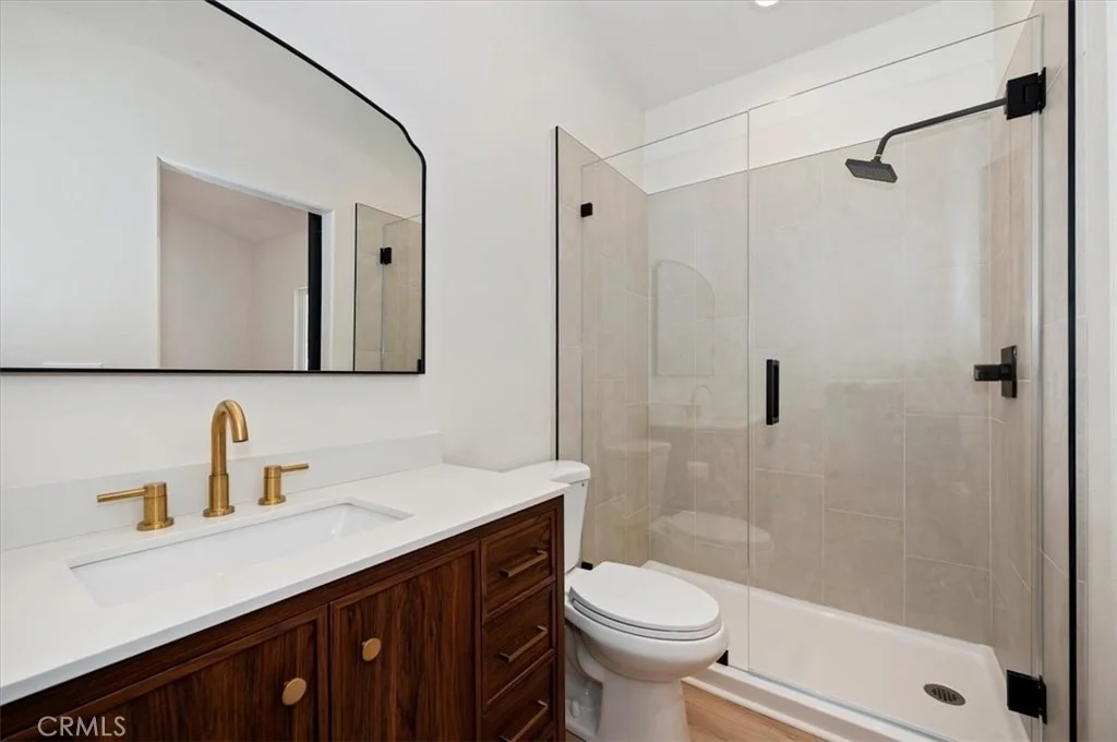 Photo of 40166 Esterly Lane