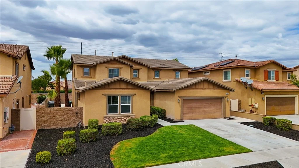 Photo of 6895 Riverglen Court