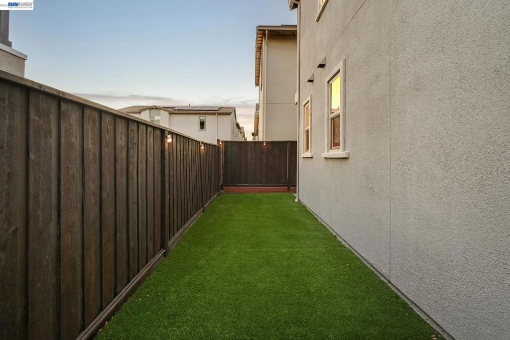 Photo of 6017 Basaltina Pl