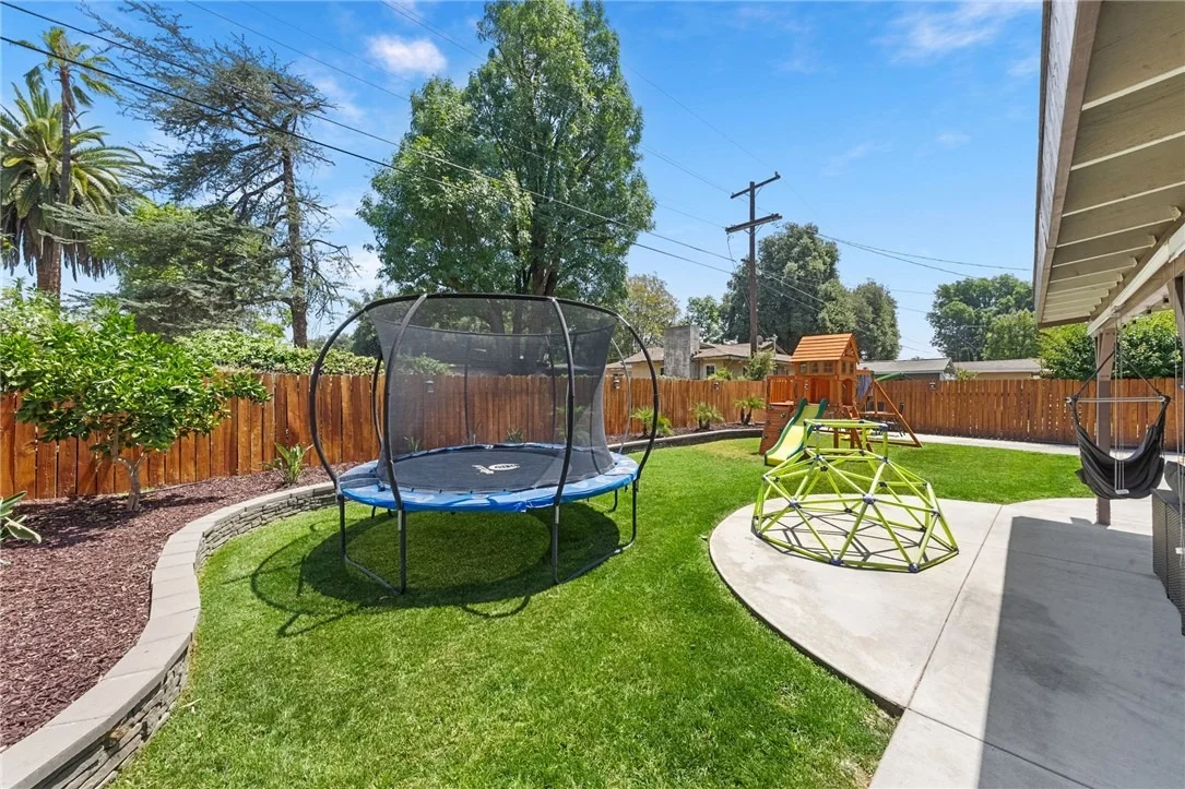 Photo of 4869 Serrano Place