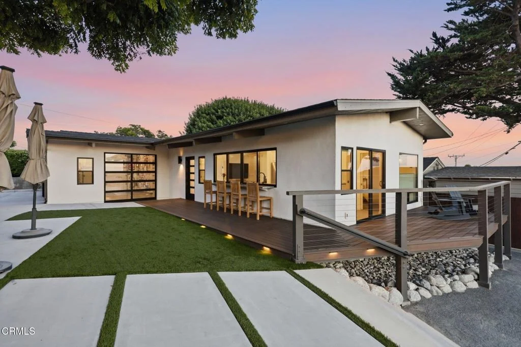 Photo of 3310 Foothill Road