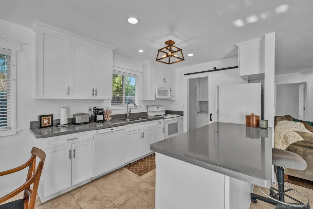 Photo of 1757 Whispering Pines Rd.