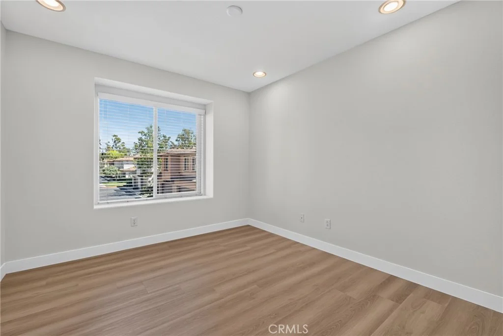Photo of 90 Topaz
