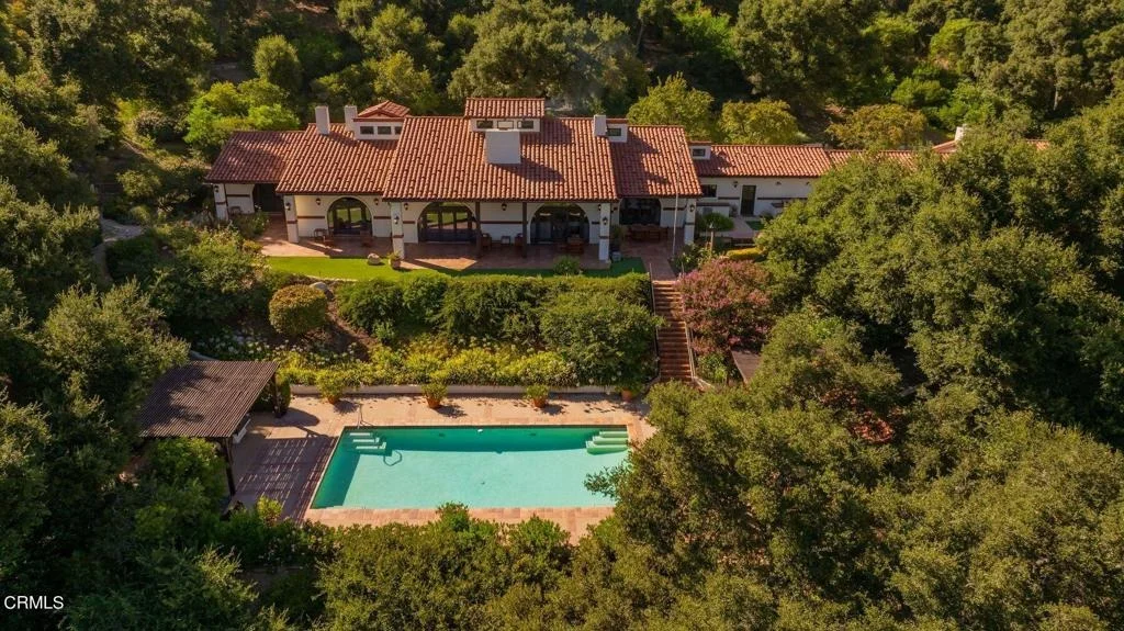 Photo of 10829 10883 Oak Knoll Road