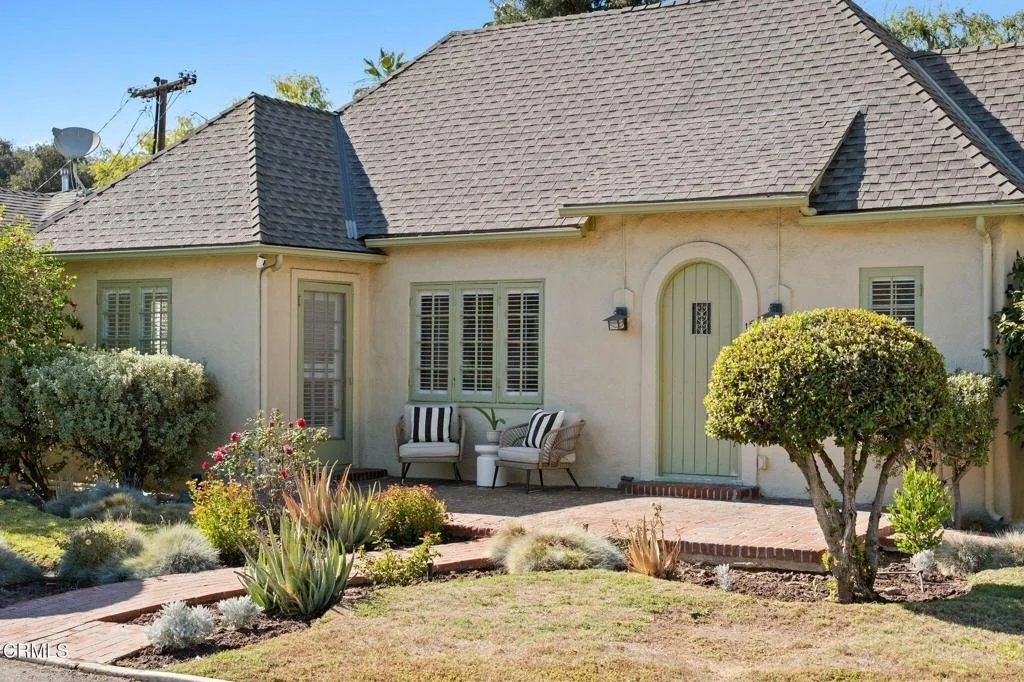 Photo of 15 Oak Knoll Gardens Drive
