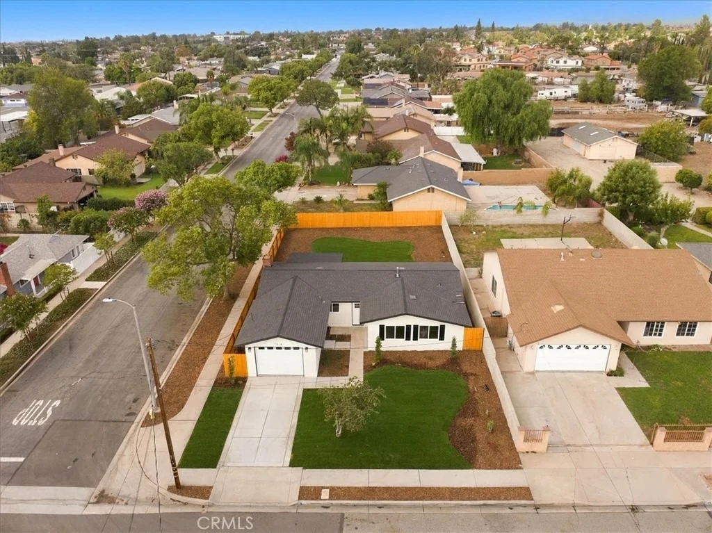 Photo of 7614 Tamarind
