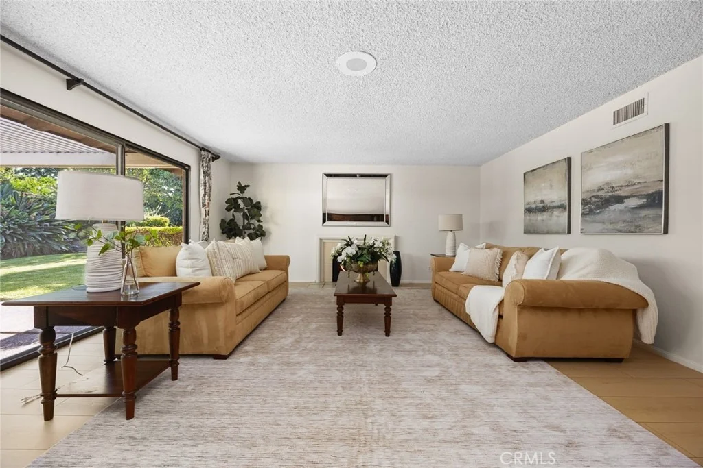 Photo of 1156 Altura Terrace