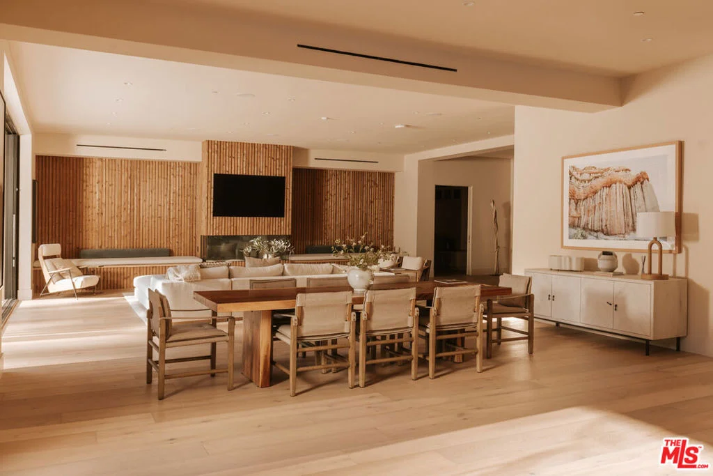 Photo of 5287 Round Meadow Road