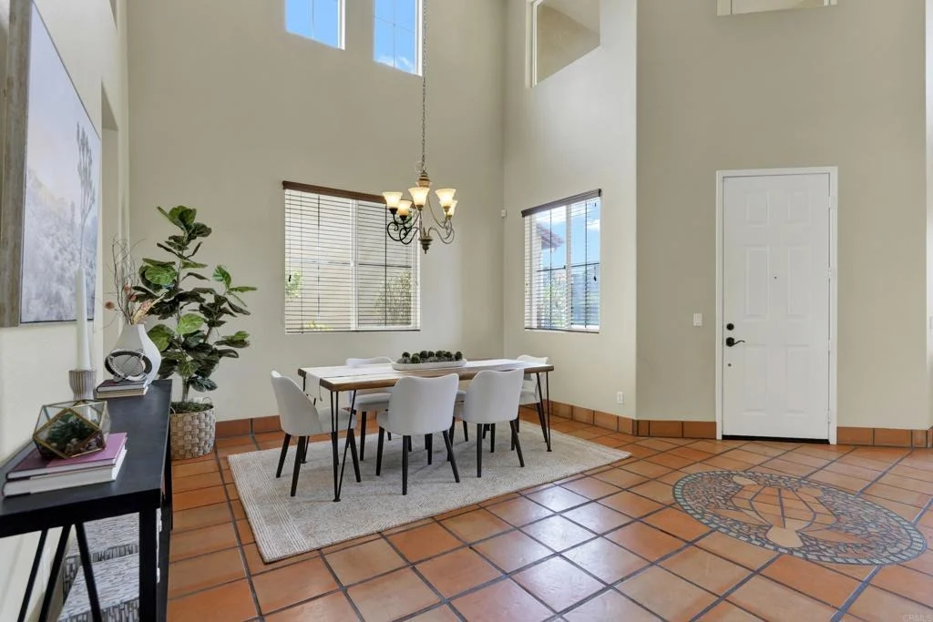Photo of 40865 Robards Way