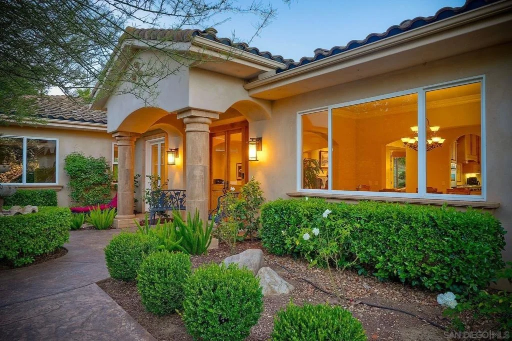 Photo of 30388 Castlecrest