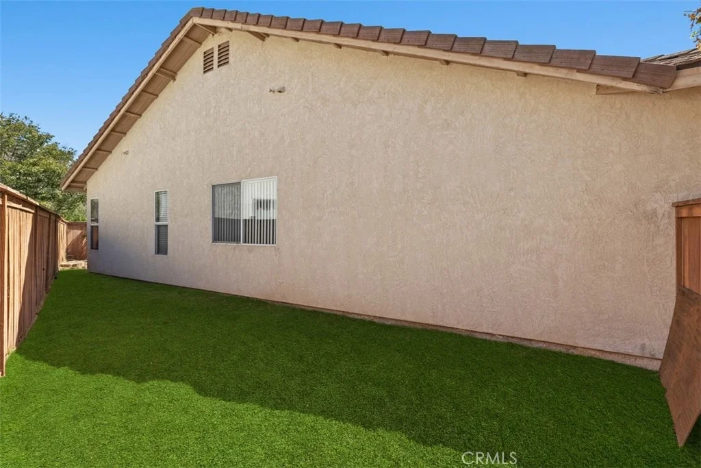 Photo of 4933 Lake Shore Court