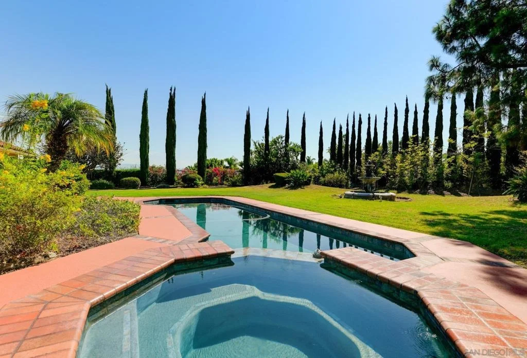 Photo of 2232 Eucalyptus