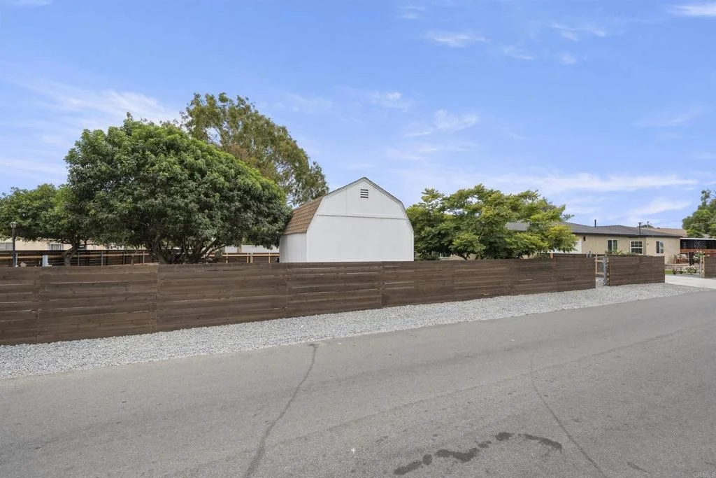 Photo of 155 Walnut Drive