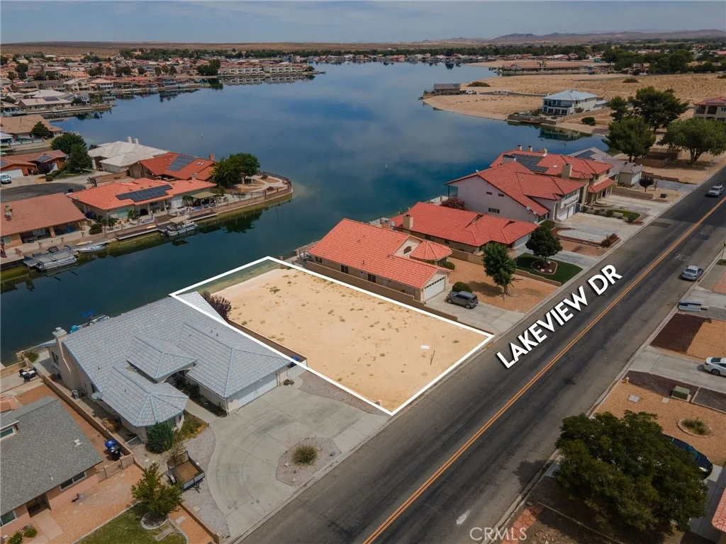 Photo of 26938 Lakeview Drive