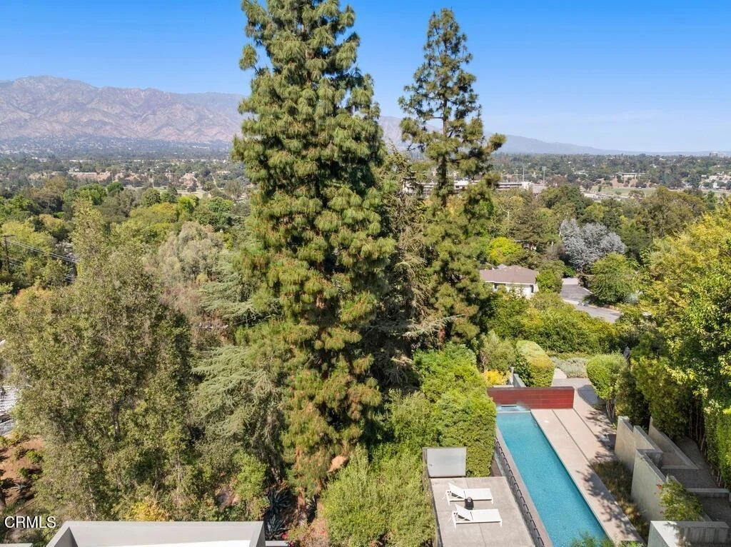 Photo of 1240 Bennett Drive