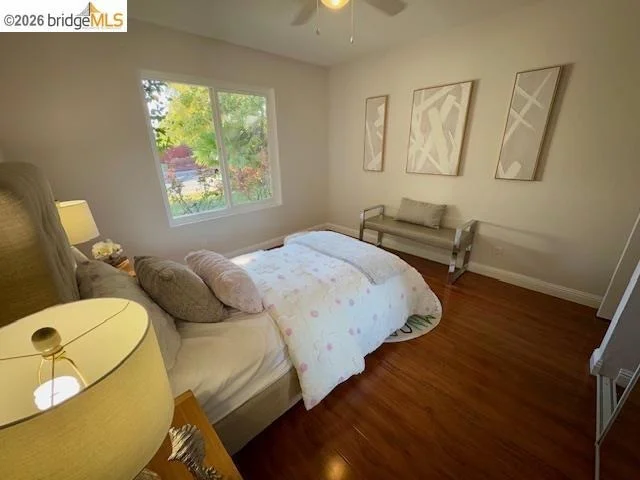 Photo of 901 Helix Dr