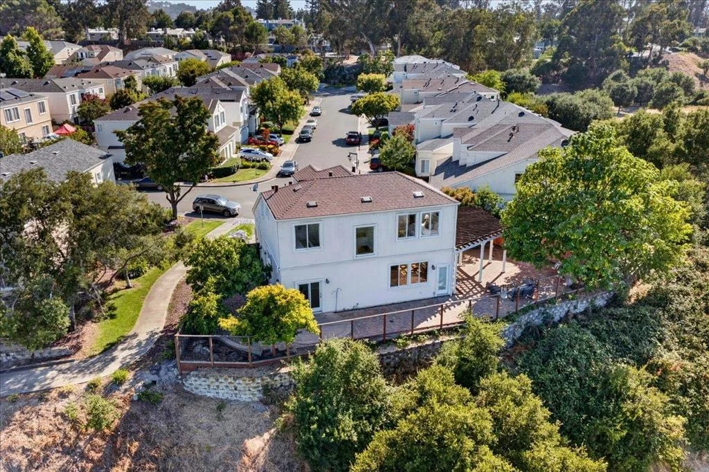 Photo of 232 Overlook Terrace