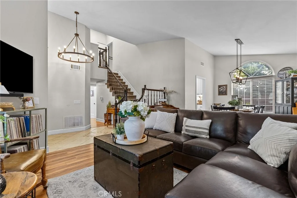 Photo of 24510 Apple St.
